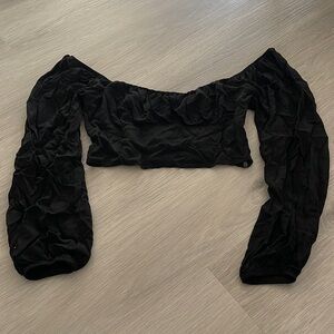 KENDALL & KYLIE RUCHED CROP TOP